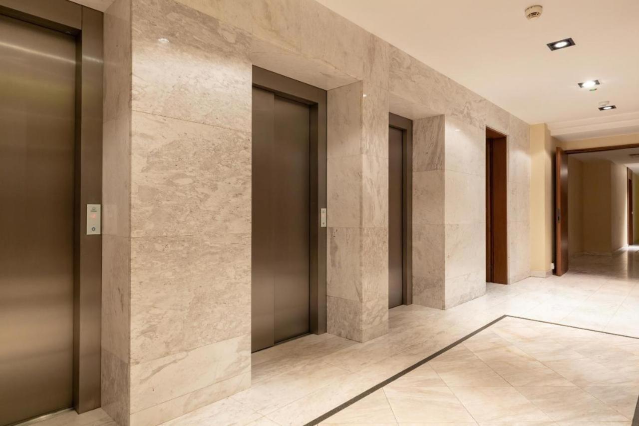 Modern Apartment Near Hilton Warsaw Luaran gambar